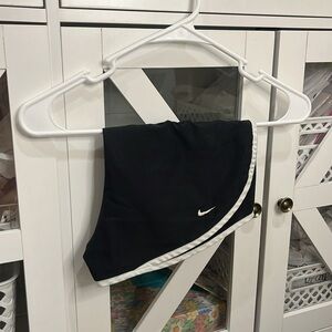 Nike athletic shorts size small